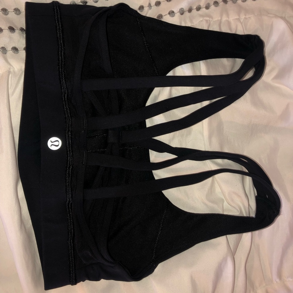 Black Lululemon sports bra!